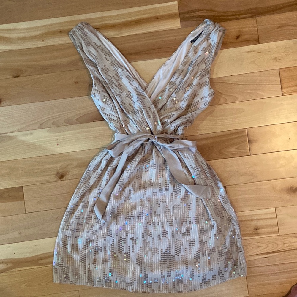 Gorgeous nude sequinned Express cocktail dress small